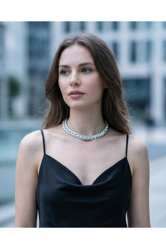 ÖZEL METALİK İP ÖRME -ÇELİK KAPAMALI VE HEMATİT TAŞI DETAYLI AÇILABİLİR KLİPSLİ CHARMLAR İÇİN CHOKER