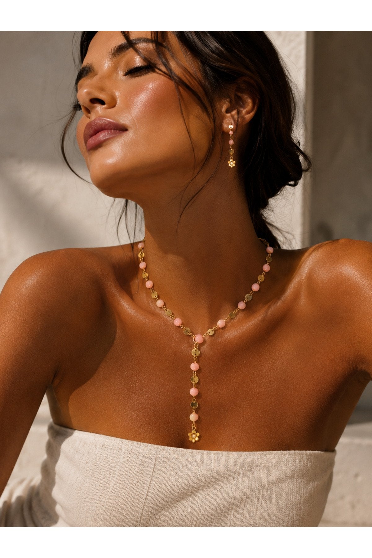 MERCAN DOĞALTAŞLI 22 AYAR ALTIN KALPLAMA ÇİÇEK VE PUL DETAYLI AYARLANABİLİR Y KOLYE